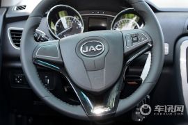 江淮汽车-帅铃T6-2.8T柴油创客版长轴HFC4DA1-2C