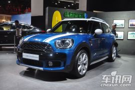 MINI-MINI COUNTRYMAN
