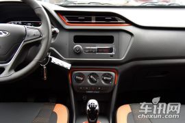 奇瑞汽车-瑞虎3X-1.5L 手动都市版