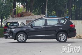 长城汽车-哈弗H6-蓝标 运动版 1.5T 手动两驱精英型