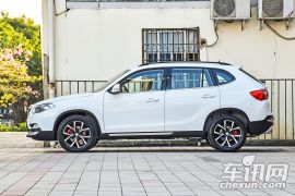 华晨中华-中华V5-1.5T 自动两驱智能型