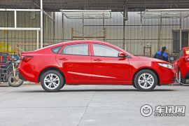 上汽集团-锐行-1.5L 自动风尚版