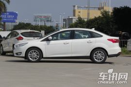 长安福特-福克斯-三厢 EcoBoost 125 自动超能风尚型智行版