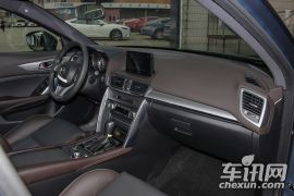 一汽马自达-CX-4-2.0L 自动两驱蓝天品位版