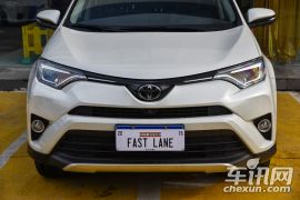 一汽丰田-RAV4荣放-荣放 2.5L 自动四驱尊贵版