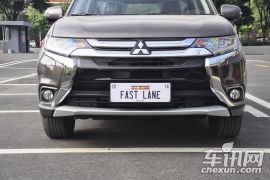 广汽三菱-欧蓝德-2.4L 四驱精英版 5座