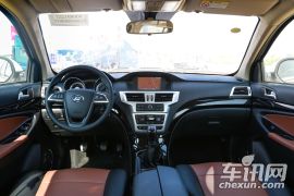 福迪汽车-揽福-2.4L 汽油四驱精英型 5座