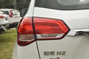 长城汽车-哈弗H2-蓝标 1.5T 手动两驱精英型