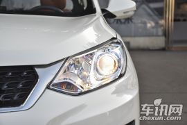 北京汽车-绅宝X35-1.5L 自动豪华版