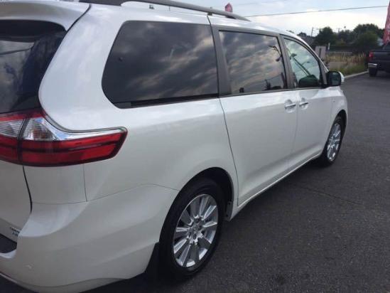 2017款丰田塞纳 豪华MPV 春季大促销价格