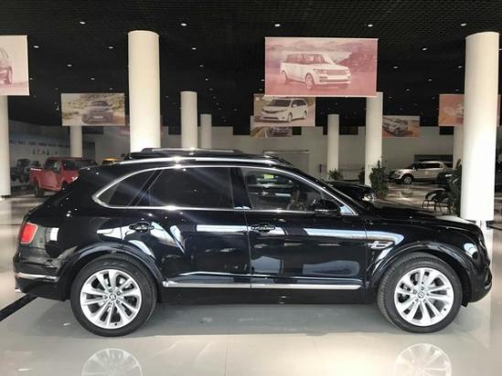 17款宾利添越6.0T W12 最豪SUV王者座驾-图2