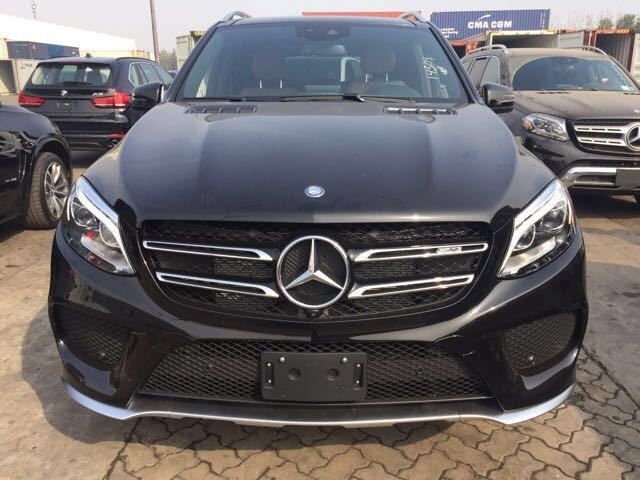 2017款奔驰GLE43加版批量降价 赠送豪礼