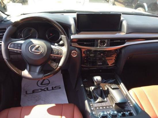 17款雷克萨斯LX570 顶级越野SUV直击底价售