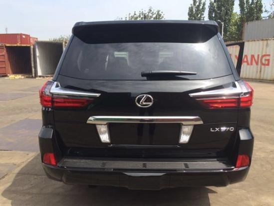 17款雷克萨斯LX570 顶级越野SUV直击底价售