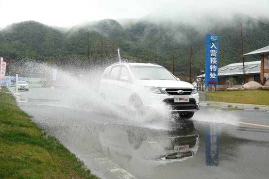 开瑞K60 ：8万元内最超值自动挡7座SUV 