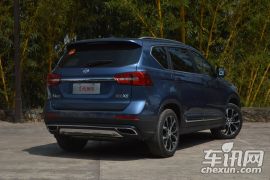 东风风行汽车-全新景逸X5-2.0L 手动尊贵型