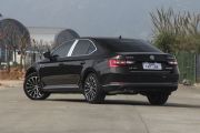 上汽大众斯柯达-速派-330TSI DSG智行版