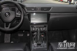 上汽大众斯柯达-速派-330TSI DSG智行版