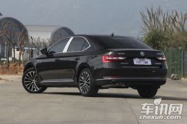 上汽大众斯柯达-速派-330TSI DSG智行版