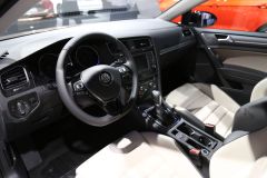 一汽-大众-高尔夫