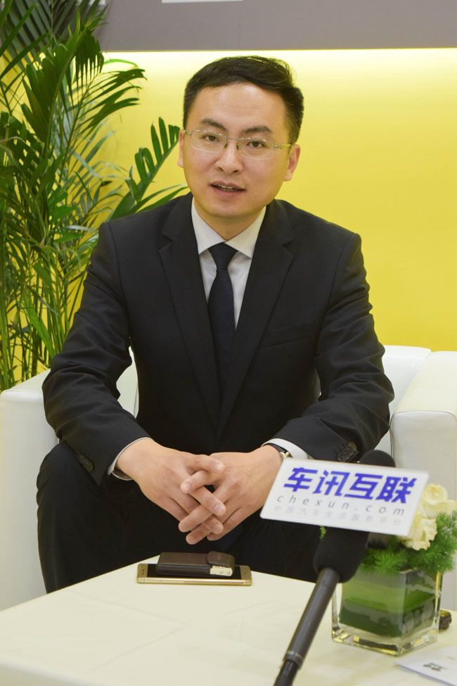 2017上海车展车讯专访:一汽-大众黄龙先生