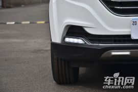 一汽奔腾-奔腾X40-1.6L 手动豪华型