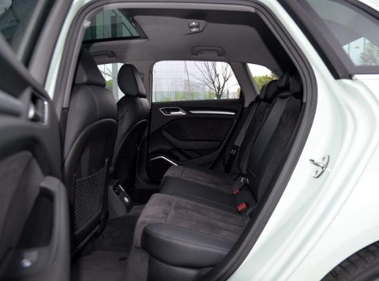 奥迪a3自动驻车奥迪a3停车显示驻车制动是什么意思