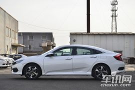 东风本田-思域-220TURBO 自动豪华版