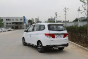 启辰-启辰M50V-1.5L XV 手动精英版
