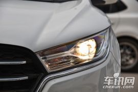 一汽奔腾-奔腾B50-1.6L 手动豪华型