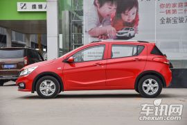 宝骏-宝骏310-1.2L 手动时尚型