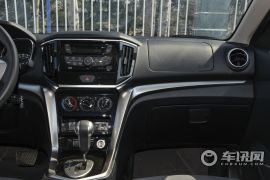 启辰-启辰T70-2.0L CVT睿行版