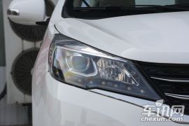 众泰汽车-众泰Z300-1.5L 手动尊享型