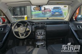 江铃汽车-驭胜S330-1.5L GTDi 手动两驱超值版