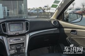 启辰-启辰T70-2.0L CVT睿享版