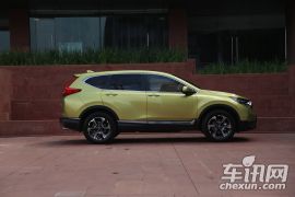 东风本田-本田CR-V-240TURBO 自动四驱尊耀版