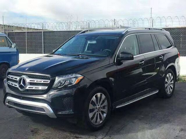 17款奔馳GLS450團(tuán)購價(jià) 巔峰越駕暢銷越野車