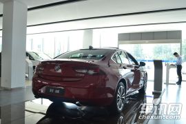 通用别克-君威-28T 尊贵型