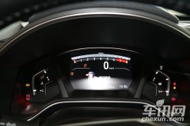 东风本田-本田CR-V-240TURBO 自动四驱豪华版