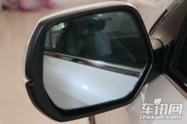 东风本田-本田CR-V-240TURBO 自动四驱豪华版