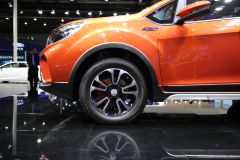 吉利汽车-远景X3