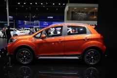 吉利汽车-远景X3