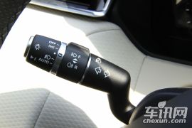 路虎(进口)-揽胜星脉-2017款 P380 R-DYNAMIC SE