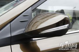 长安汽车-欧尚A800-1.5T 自动尊享型  ￥10.09