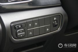 长安汽车-欧尚A800-1.5T 自动尊享型  ￥10.09