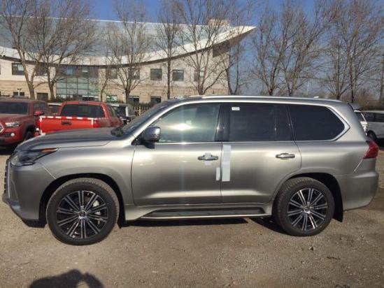 2018款雷克萨斯LX570全国可上牌购车不加价