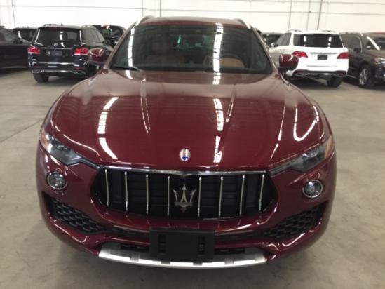 17款玛莎拉蒂莱万特最新报价配置直降5万