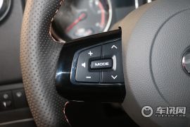 北京汽车-北京BJ40-40L 2.0T 手动柴油四驱尊贵版