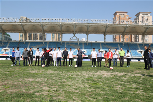 2018厦门市青少年校园足球中小学联赛开幕