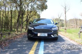 长安福特 蒙迪欧 2.0 PHEV 智尊旗舰型